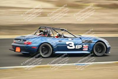 media/Jan-26-2025-CalClub SCCA (Sun) [[cfcea7df88]]/Group 5/Race/